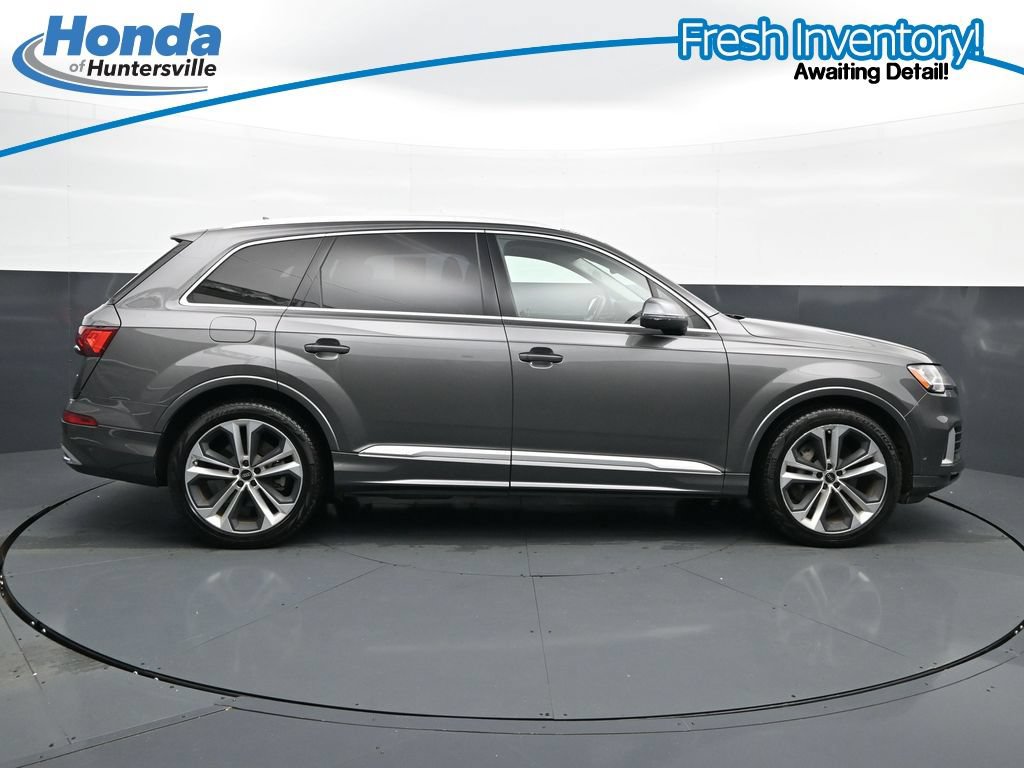 Used 2022 Audi Q7 3.0T Prestige AWD/4WD image 11