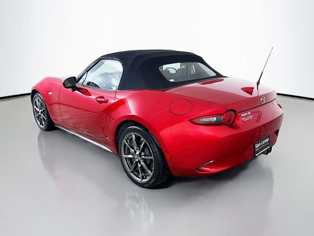 Used 2016 MAZDA MX-5 Miata Grand Touring RWD image 5