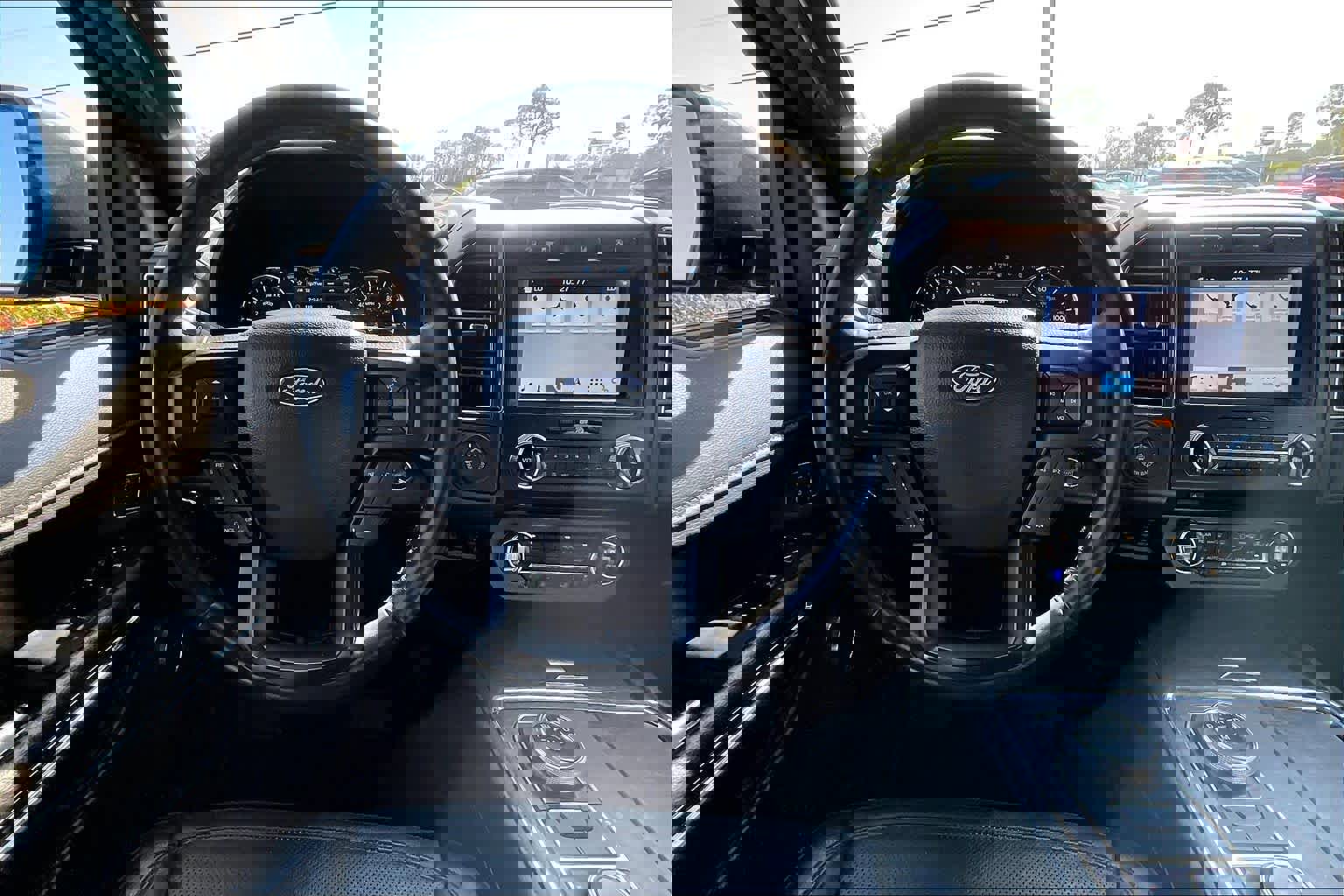 Used 2018 Ford Expedition Limited w/ Equipment Group 301A image 6