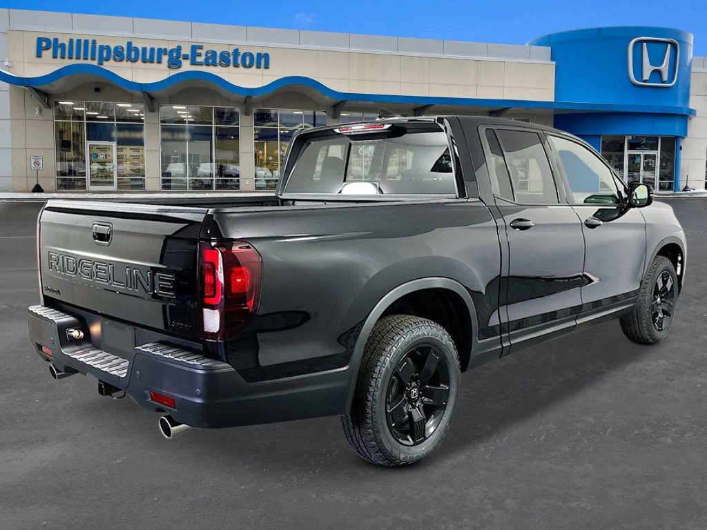 New 2026 Honda Ridgeline Black Edition image 4