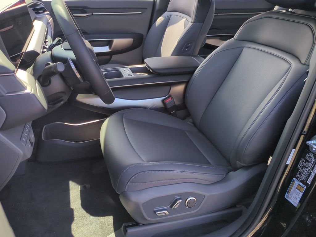 New 2026 Kia EV9 Light RWD image 34