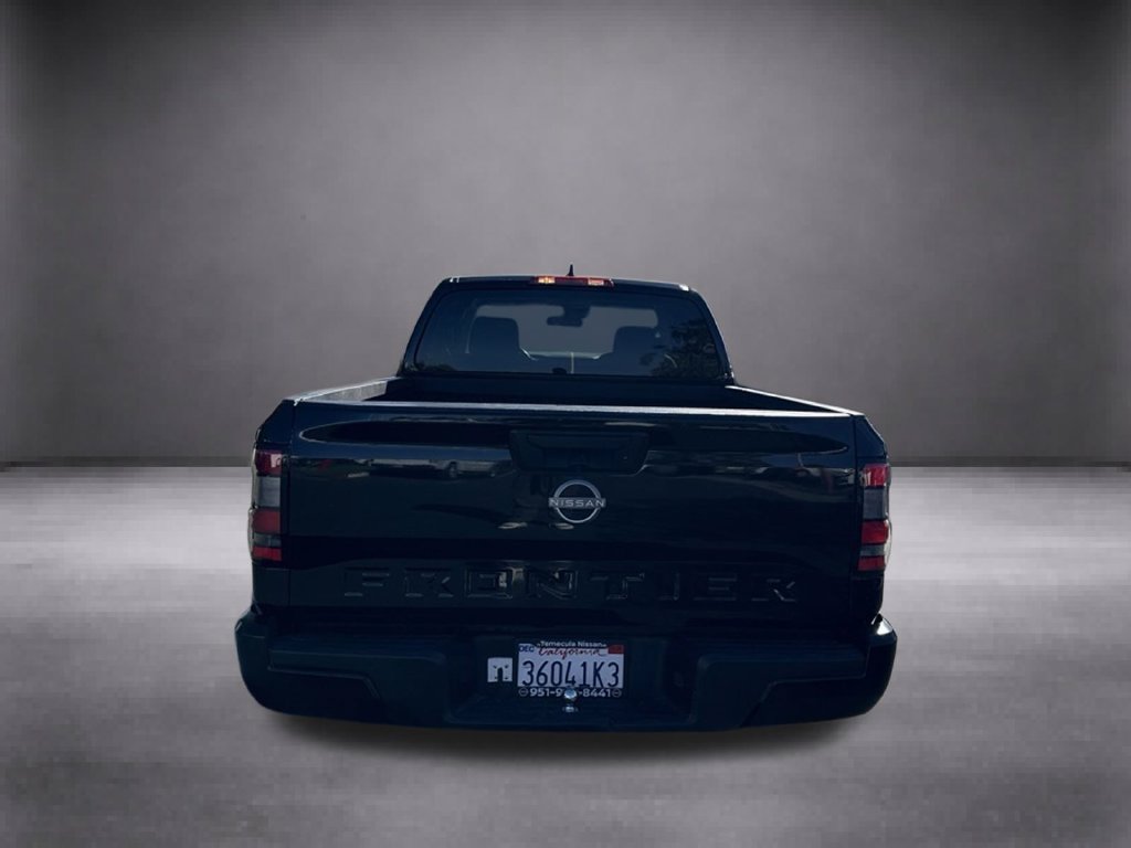 Used 2022 Nissan Frontier S RWD image 6