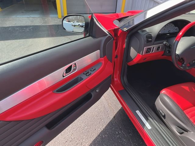 Used 2002 Ford Thunderbird image 27