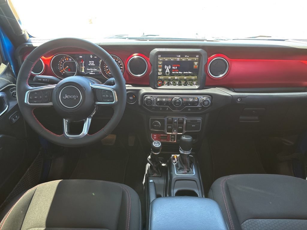 Used 2023 Jeep Gladiator Rubicon w/ LED Lighting Group AWD/4WD image 19