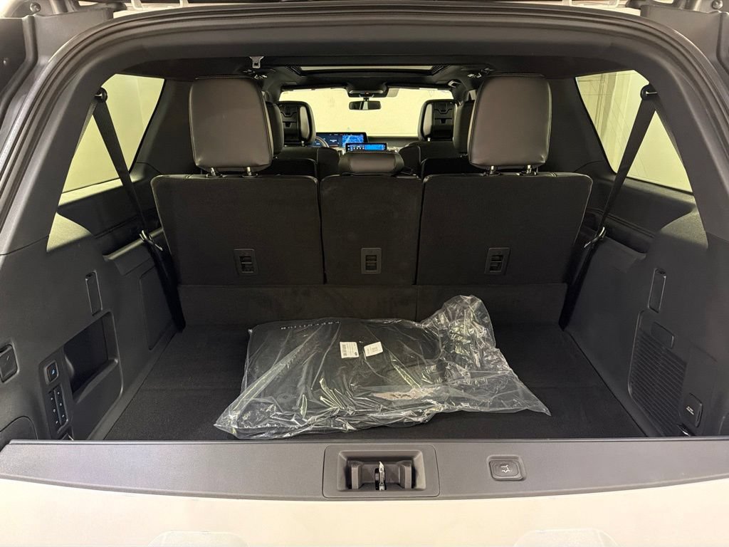 New 2027 Ford Expedition Max Platinum w/ Stealth Appearance Package AWD/4WD image 42