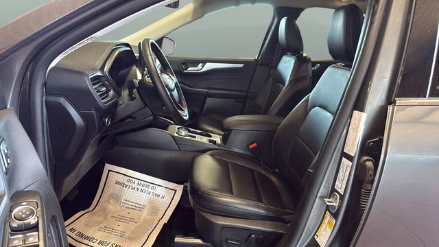 Used 2025 Ford Escape Platinum image 15