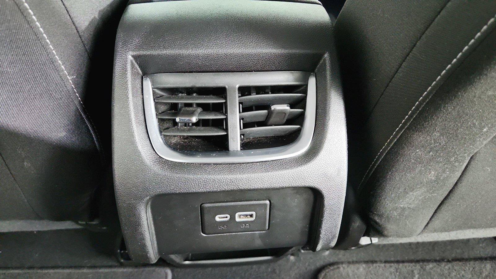 Used 2025 Chevrolet Blazer LT AWD/4WD image 21