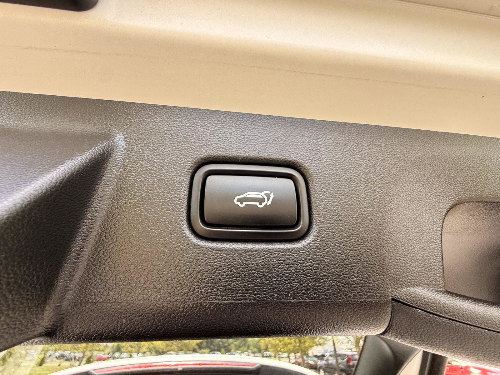 Used 2025 Hyundai Tucson SEL AWD/4WD image 19