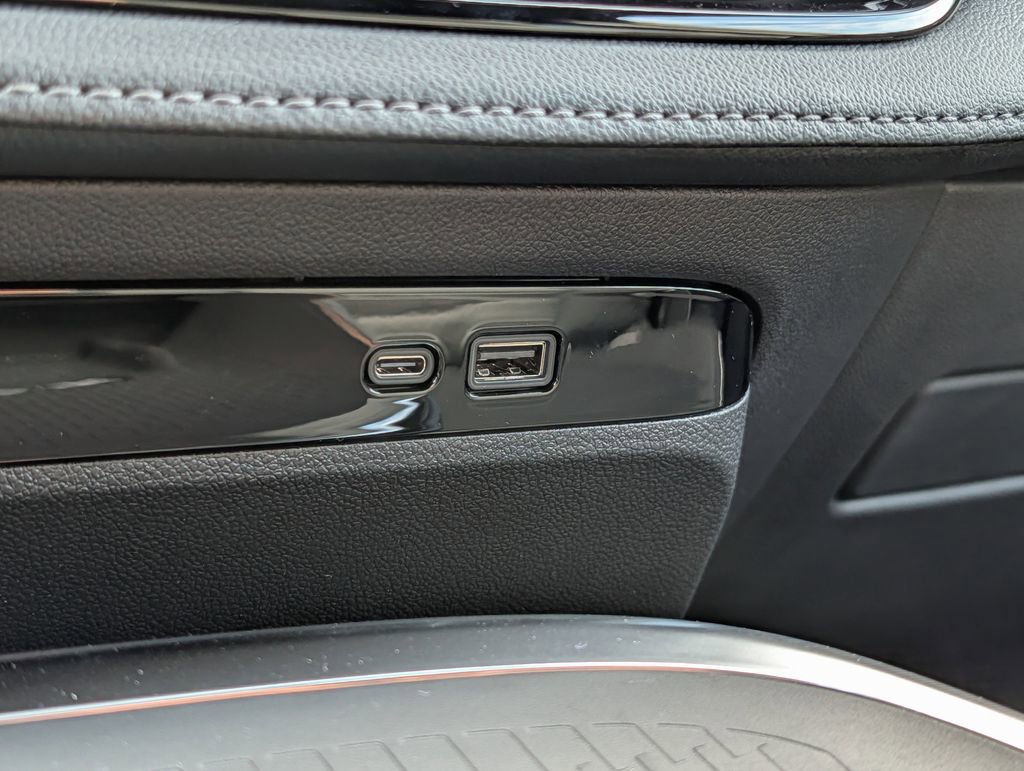 New 2026 Buick Enclave Sport Touring w/ Power Package image 46