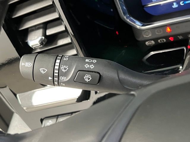 Used 2024 Chevrolet Silverado 2500 ZR2 w/ Technology Package image 32