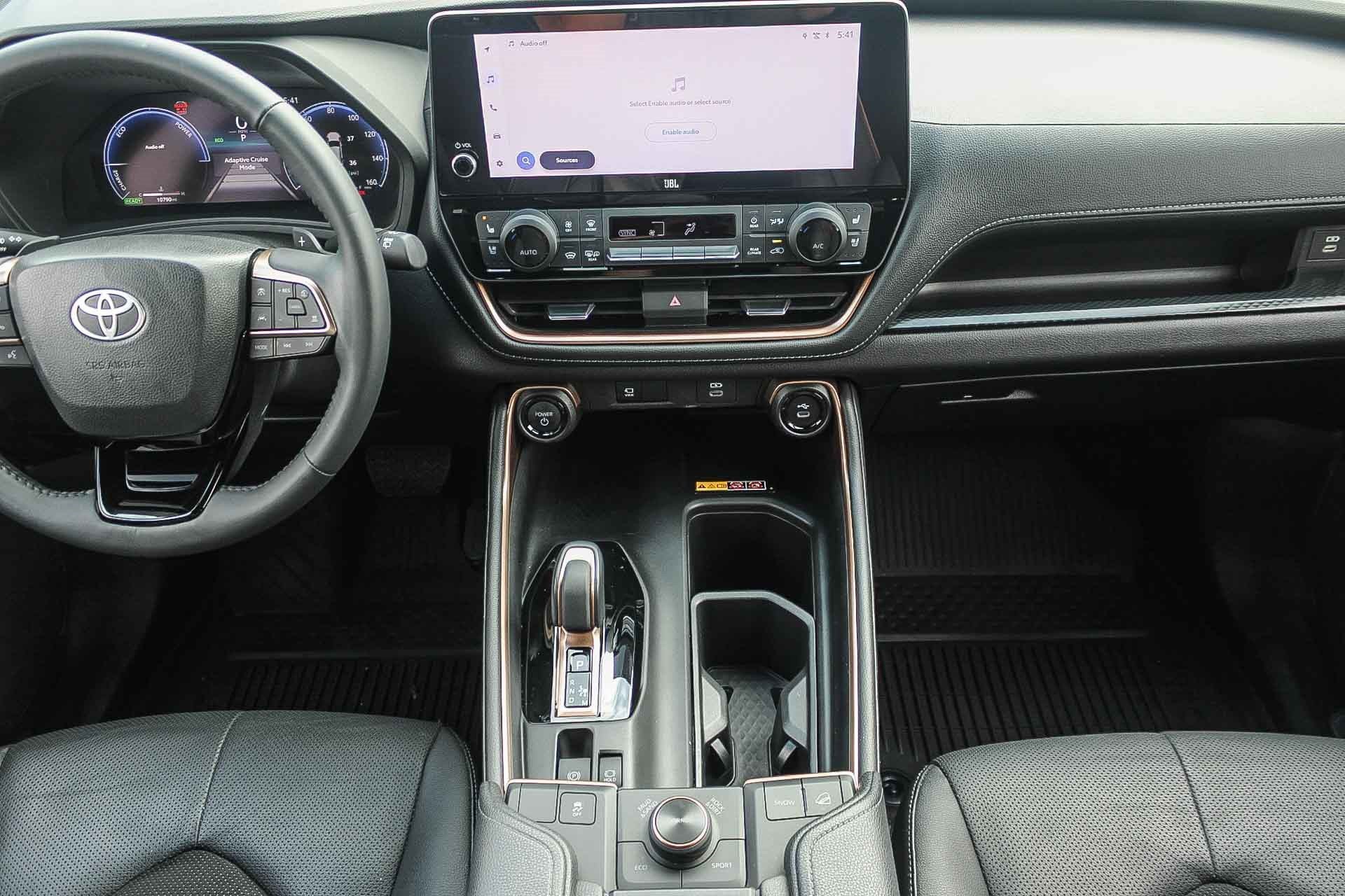 Certified 2025 Toyota Grand Highlander AWD Hybrid image 13