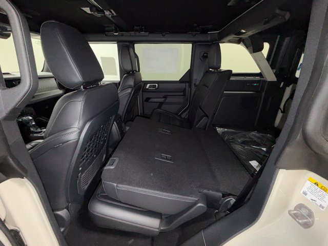 New 2026 Ford Bronco Badlands w/ Sasquatch Package AWD/4WD image 33