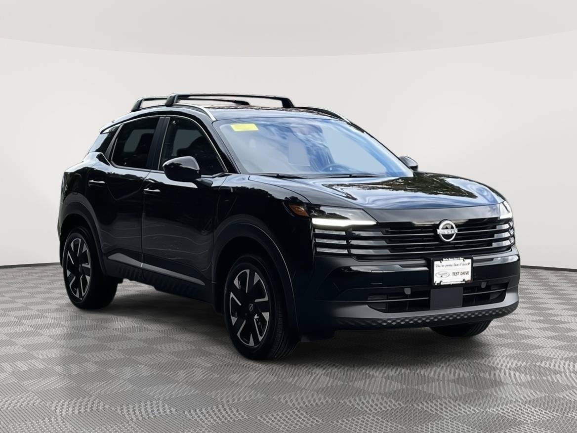 New 2026 Nissan Kicks SV AWD/4WD image 2