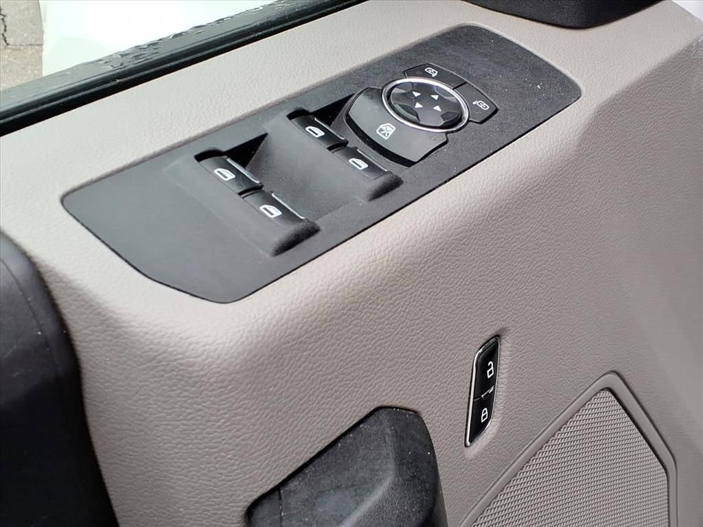 Used 2020 Ford F250 XL w/ Power Equipment Group image 15