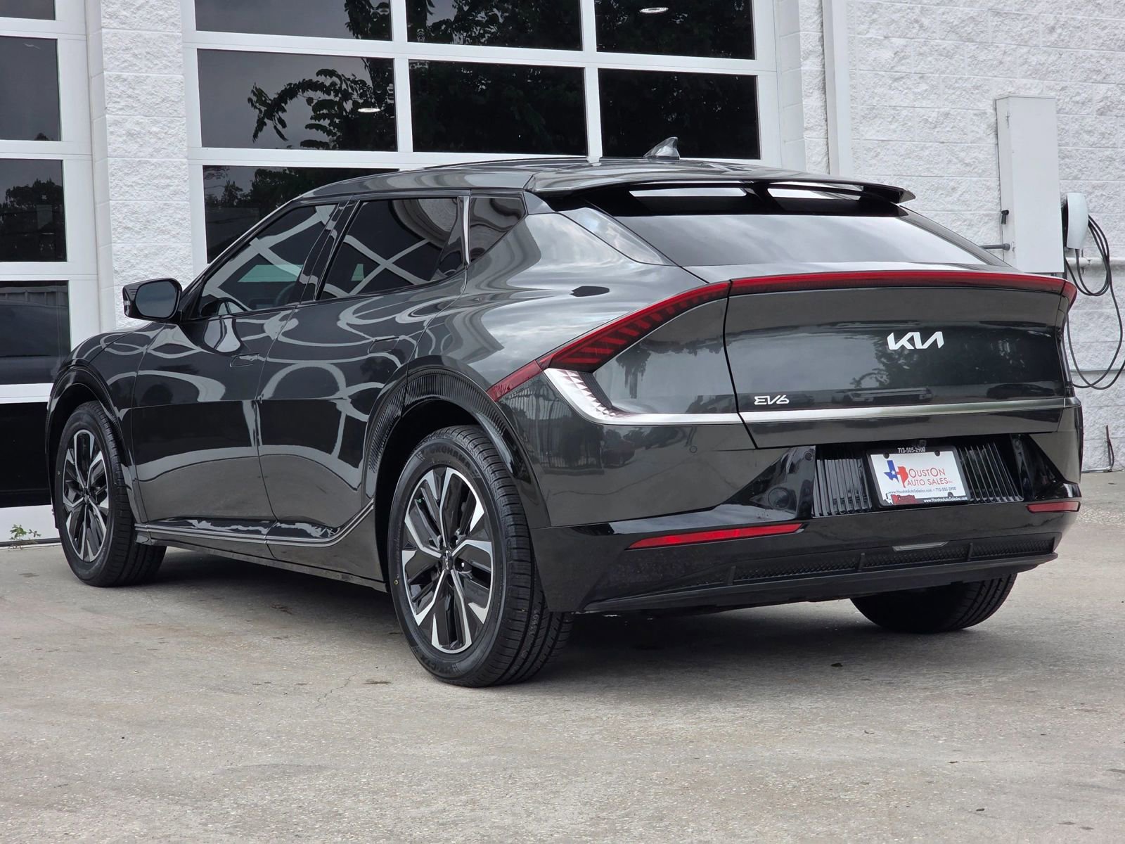 Used 2024 Kia EV6 Wind RWD image 7