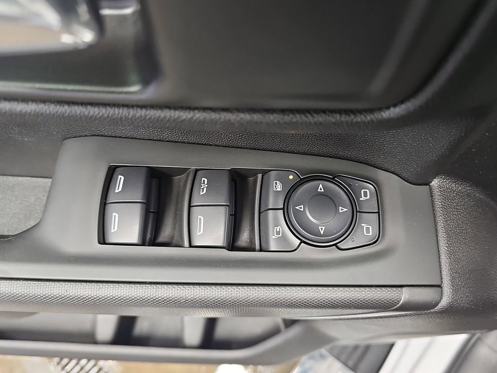 Used 2024 Chevrolet Silverado 2500 Custom w/ Custom Value Package image 26