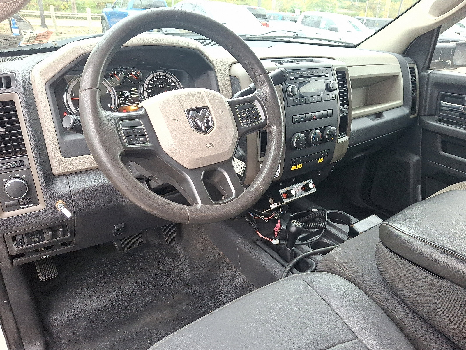 Used 2012 RAM 5500 4X4 2dr Regular Cab 168.5 in. w/ PWR & Remote Entry Group image 11