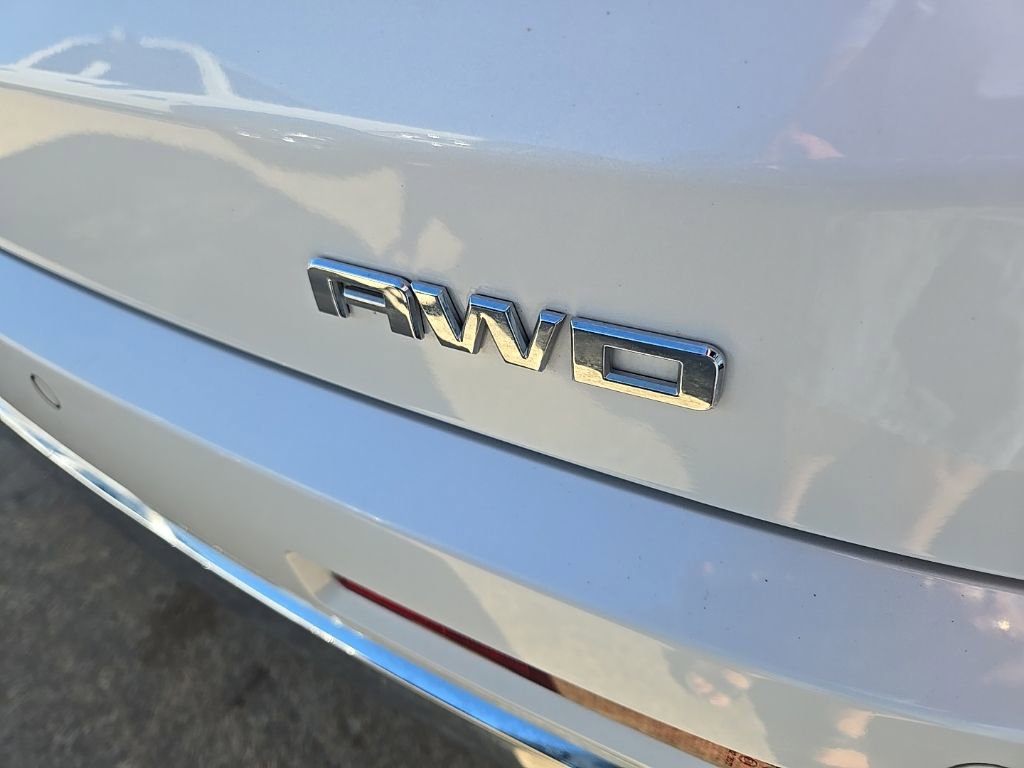Used 2019 GMC Acadia Denali AWD/4WD image 20