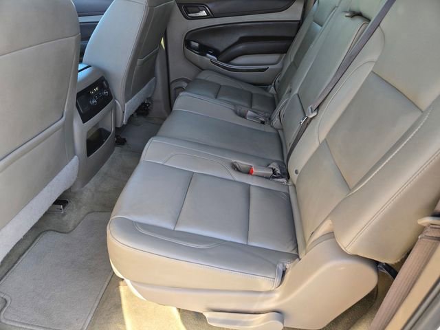 Used 2019 Chevrolet Suburban LT AWD/4WD image 15