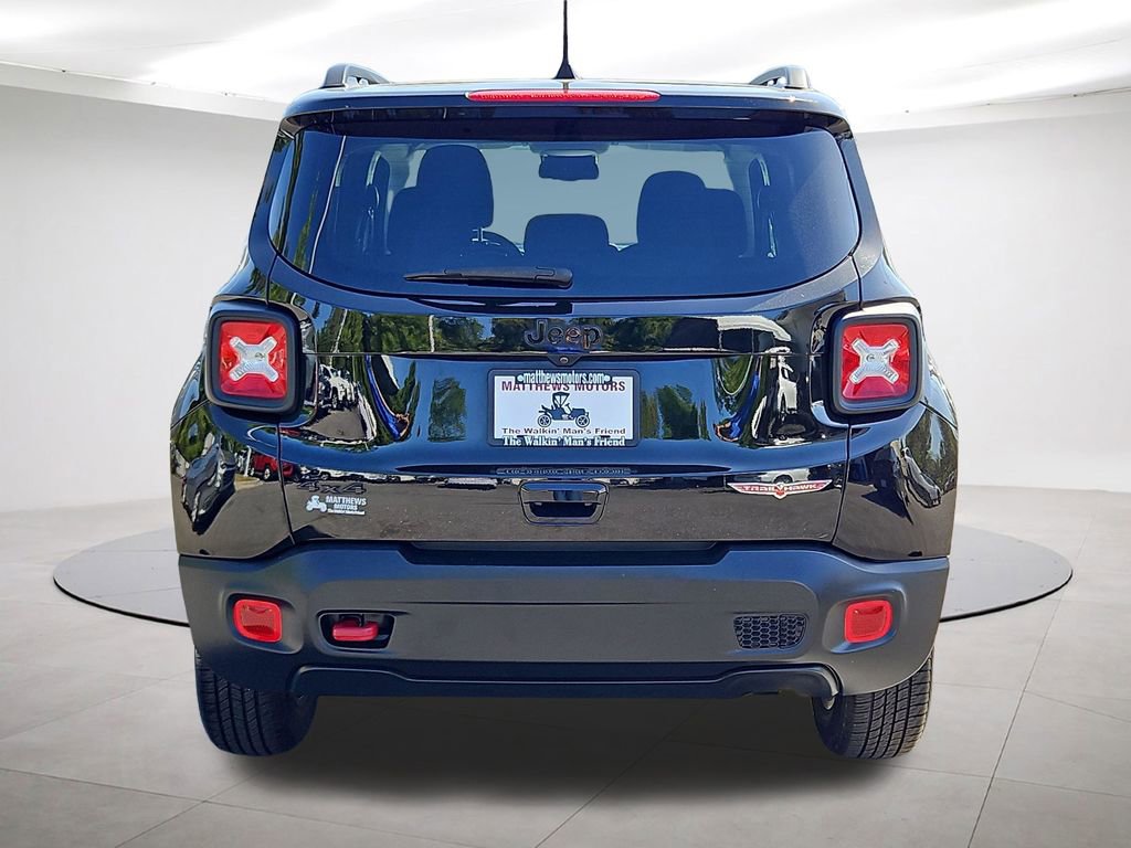 Used 2023 Jeep Renegade Trailhawk image 6