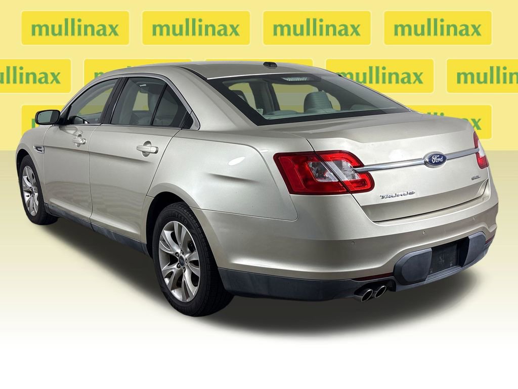 Used 2011 Ford Taurus SEL w/ 201A Rapid Spec Order Code FWD image 9