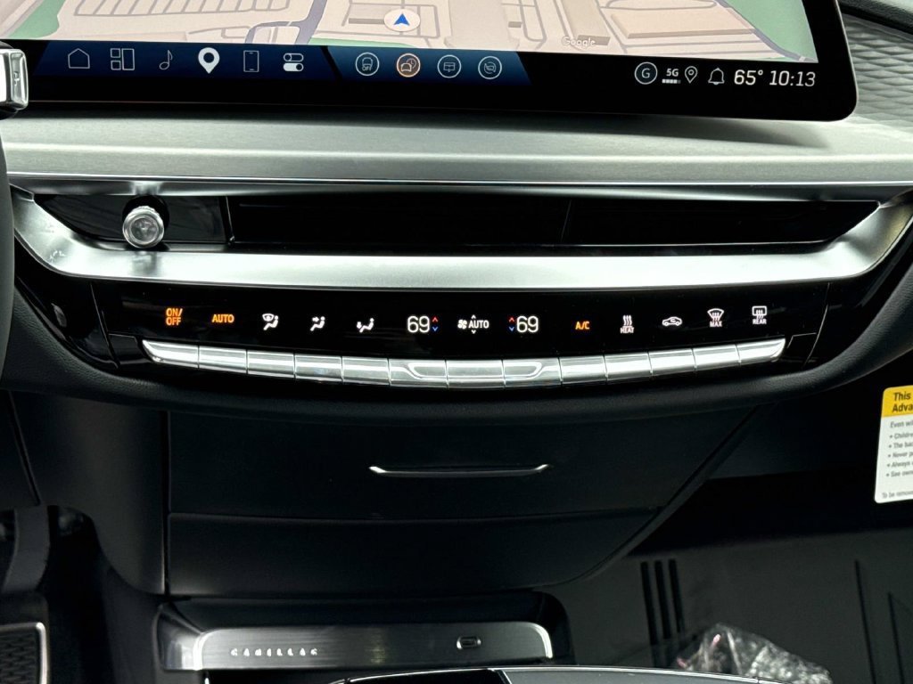 New 2027 Cadillac Lyriq Luxury RWD image 14