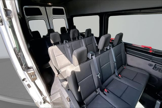Used 2025 Mercedes-Benz Sprinter 2500 image 26