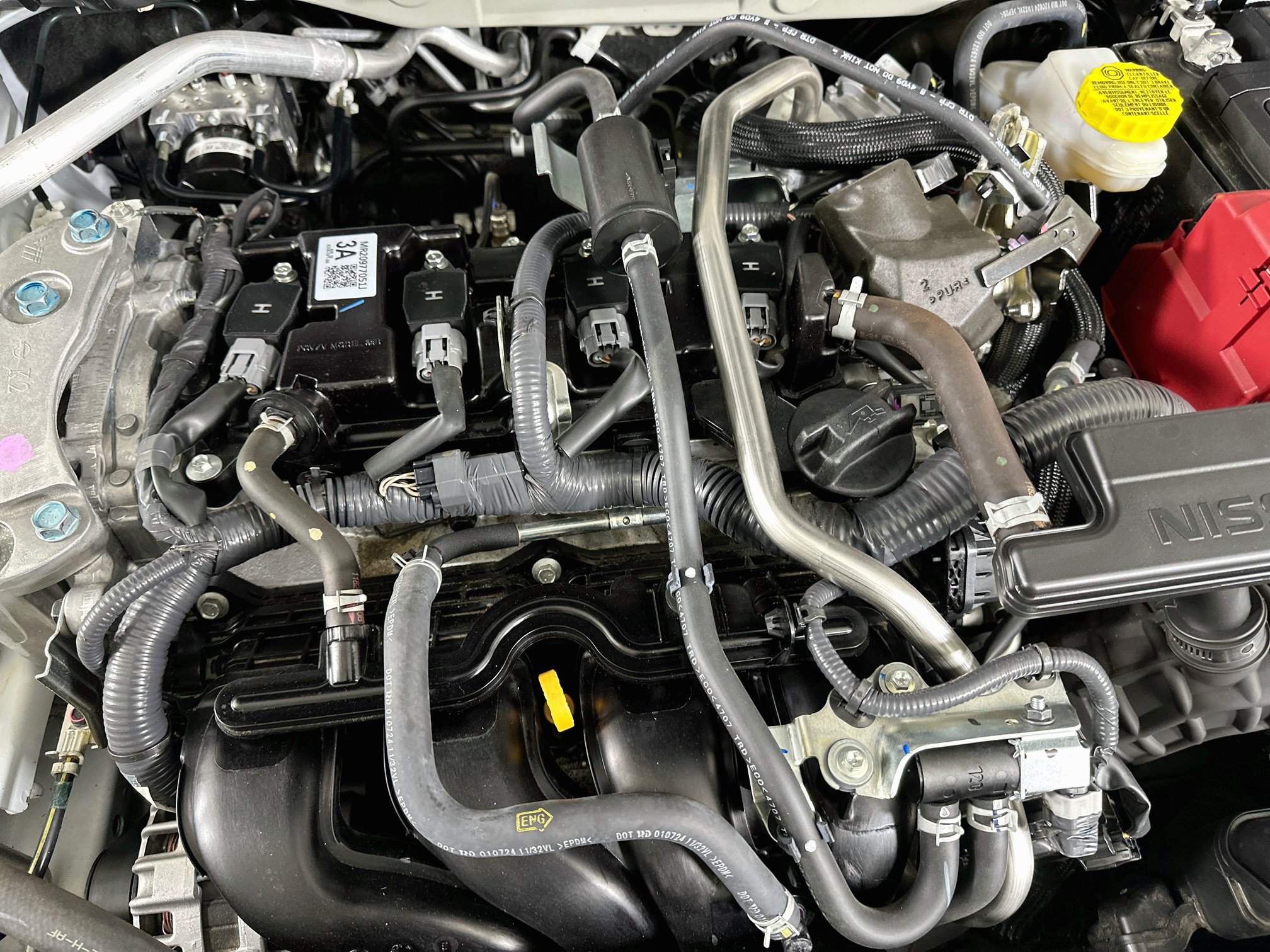 Used 2025 Nissan Sentra SR FWD image 31