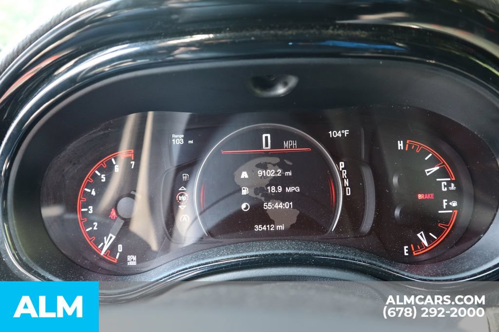Used 2025 Dodge Durango GT RWD image 36