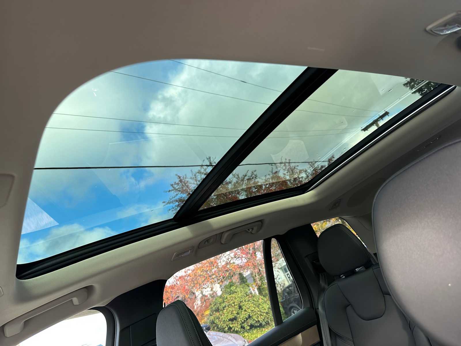 New 2026 Volvo XC90 T8 Plus image 24