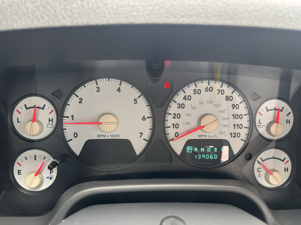 Used 2007 Dodge Ram 1500 Truck ST w/ SXT Group image 14