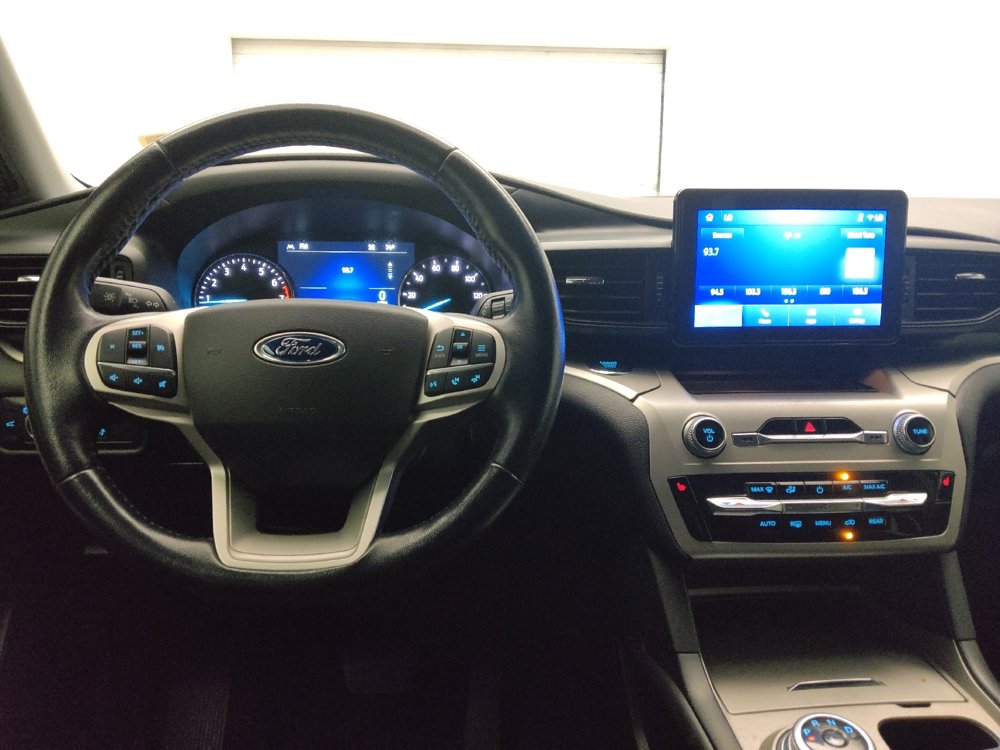 Used 2022 Ford Explorer XLT w/ Class IV Trailer Tow Package image 22