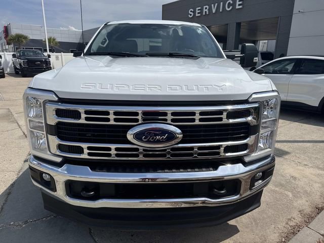 Used 2024 Ford F250 XLT image 2