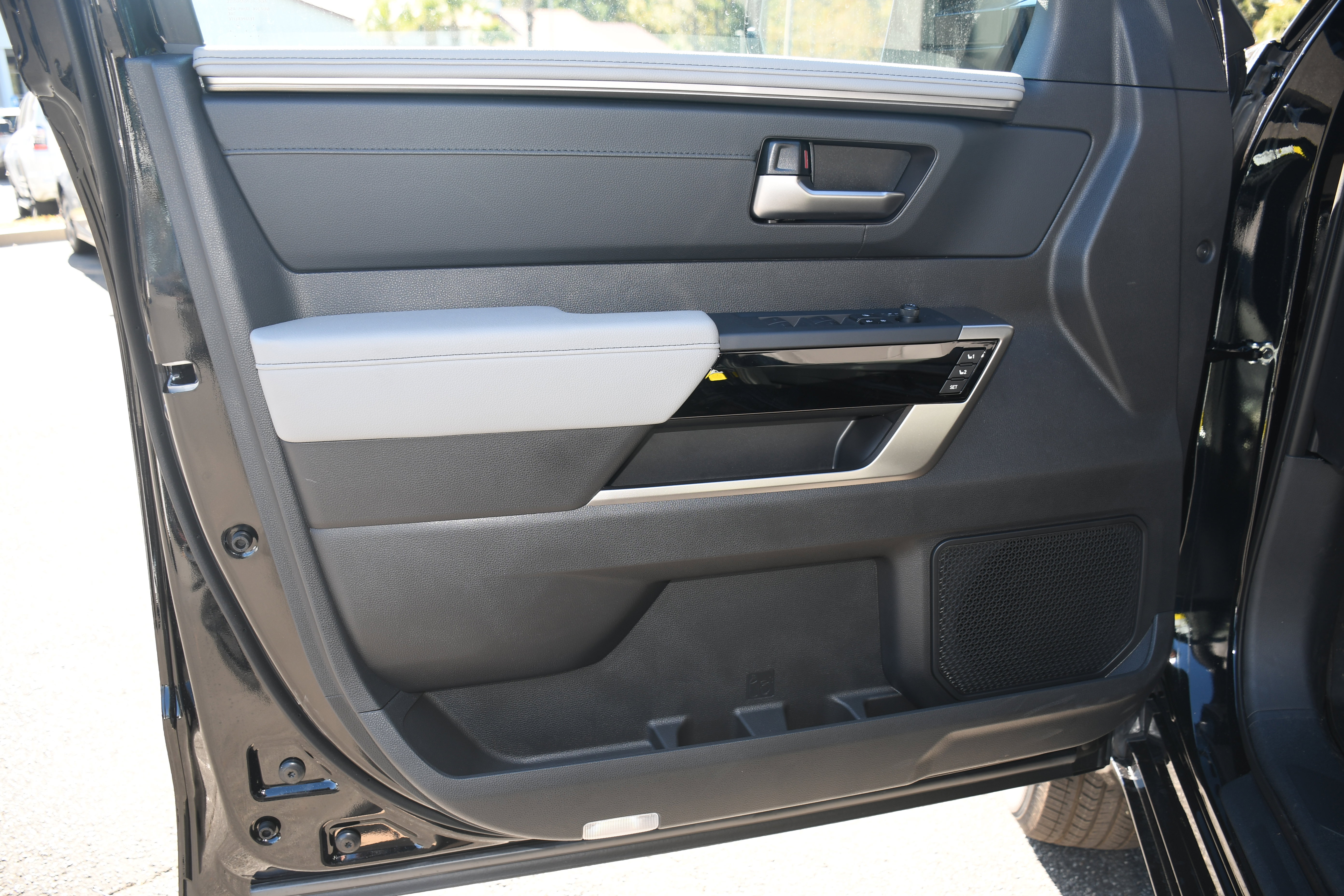 New 2026 Toyota Tundra Limited image 5