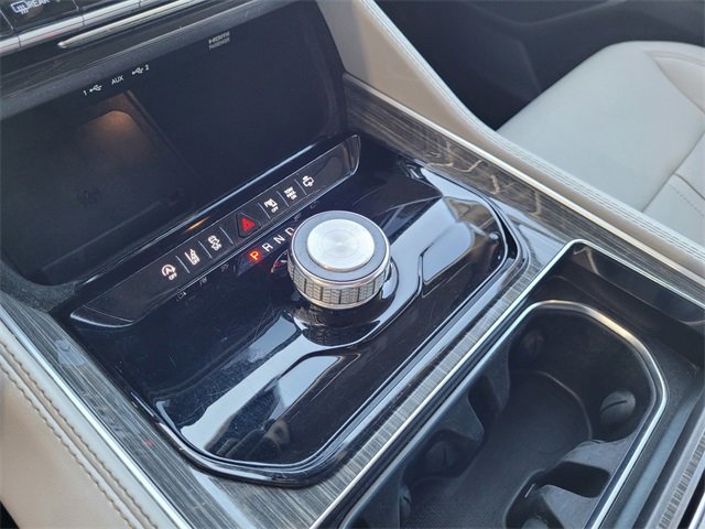 Used 2022 Jeep Wagoneer Series III image 10