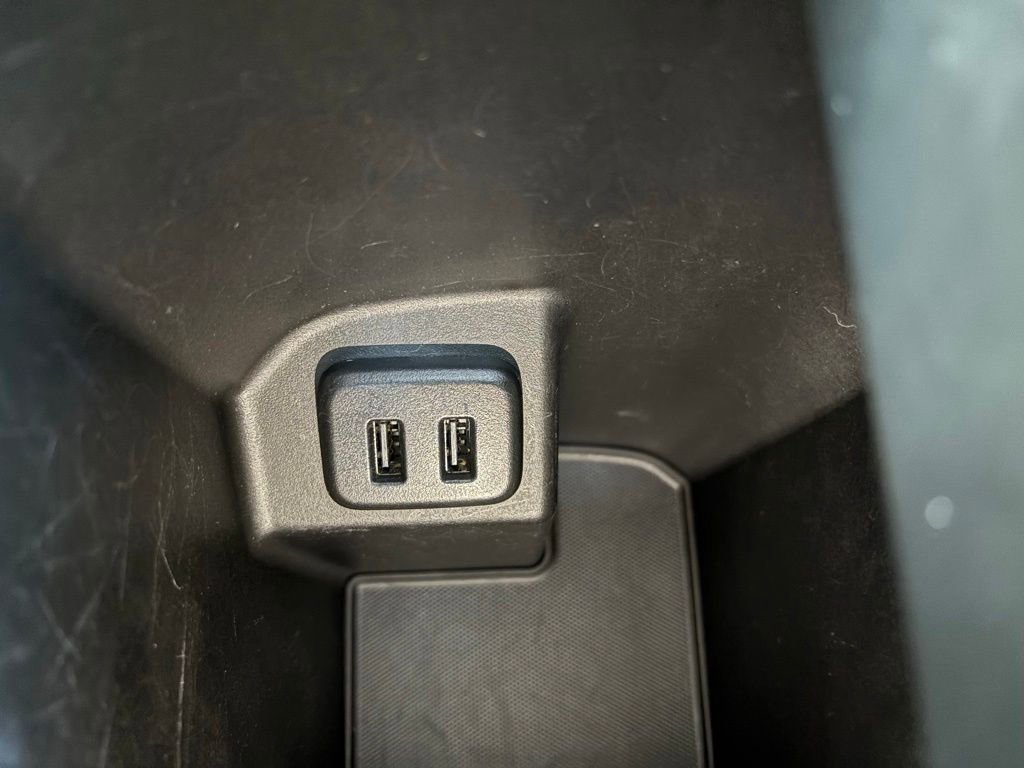 Used 2018 GMC Terrain SLE w/ Driver Convenience Package FWD image 29
