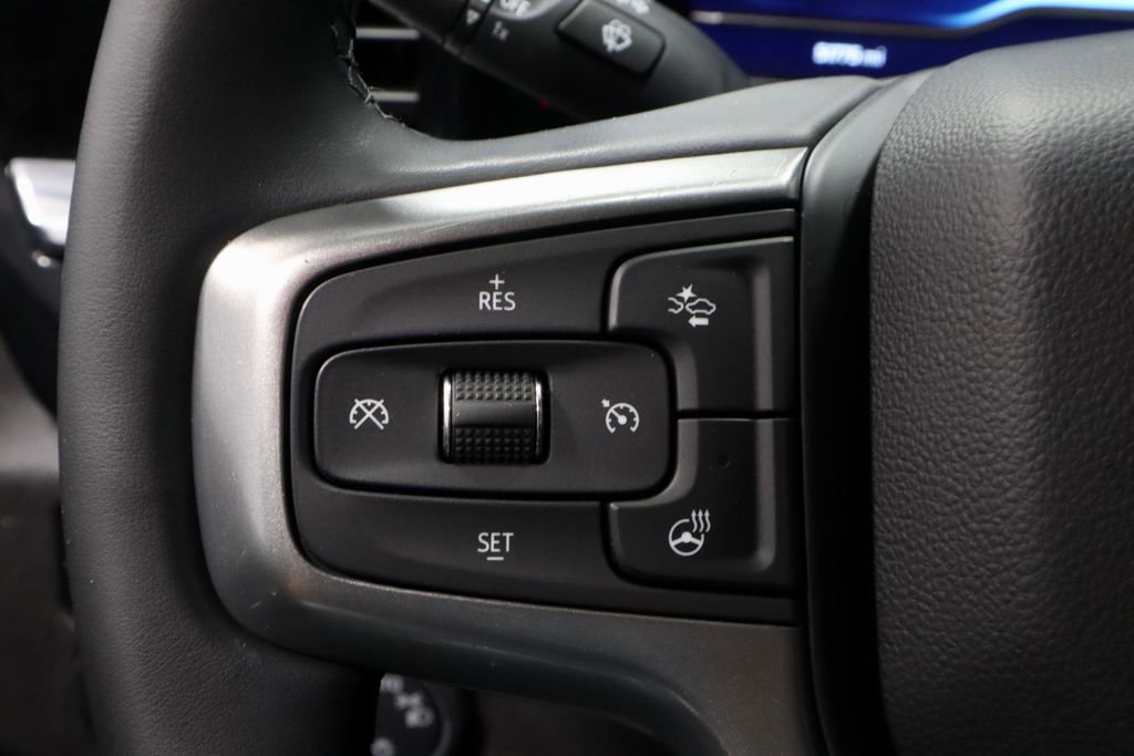 Used 2024 Chevrolet Silverado 1500 LT AWD/4WD image 27