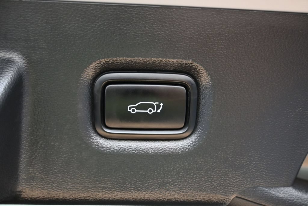 Used 2022 Hyundai Ioniq 5 Limited AWD/4WD image 15