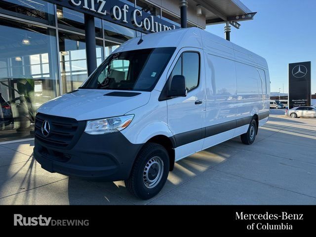 New 2025 Mercedes-Benz Sprinter 2500 image 1