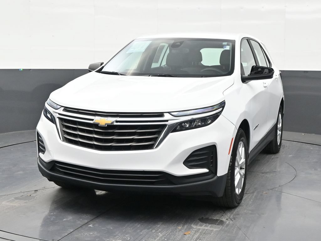 Used 2022 Chevrolet Equinox LS FWD image 8