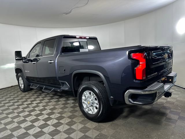 Used 2024 Chevrolet Silverado 2500 LTZ w/ LTZ Premium Package AWD/4WD image 5