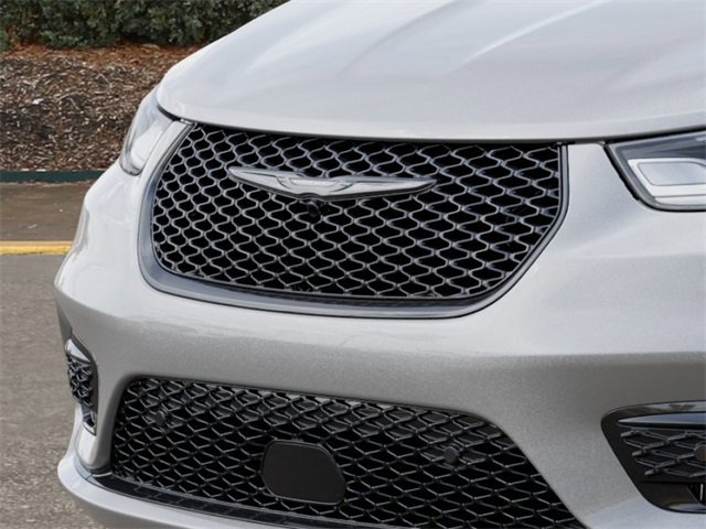 New 2026 Chrysler Pacifica Limited w/ S Appearance Package image 11