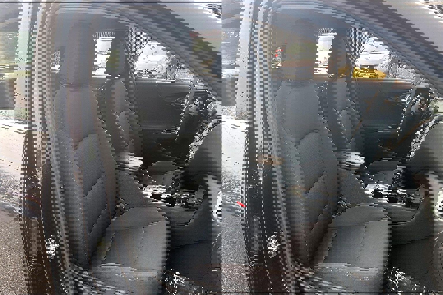 Used 2023 Chevrolet Malibu LT image 9