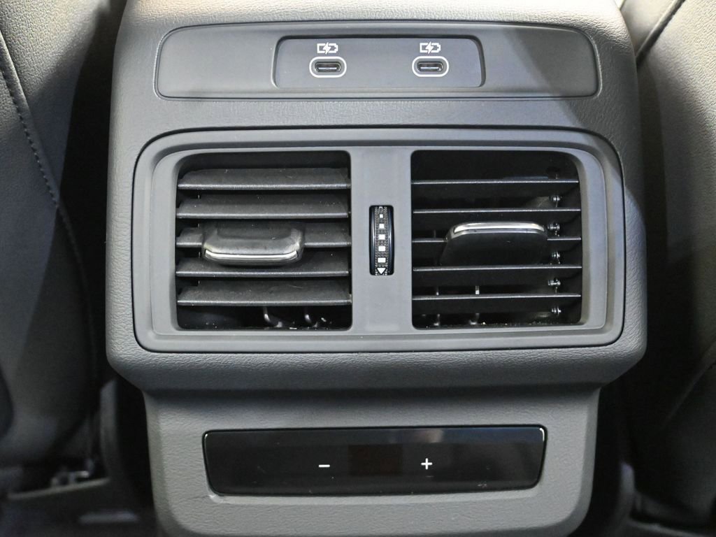Certified 2025 Audi Q5 Premium Plus w/ Premium Plus image 21