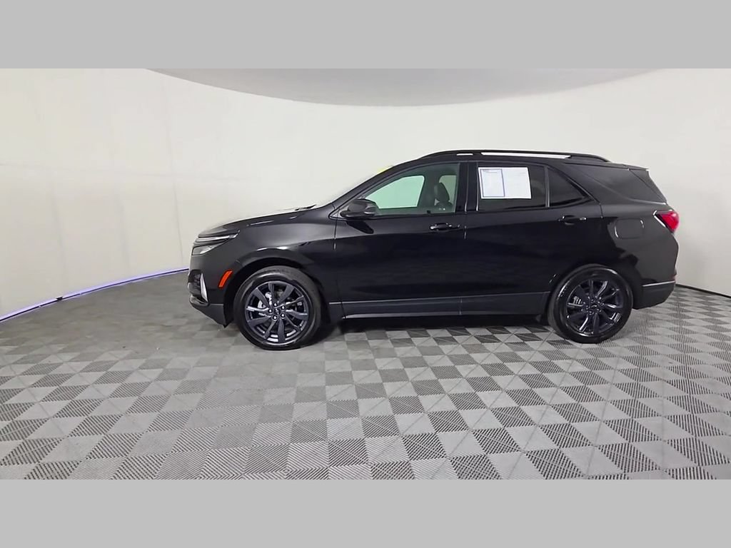 Used 2024 Chevrolet Equinox RS AWD/4WD image 47