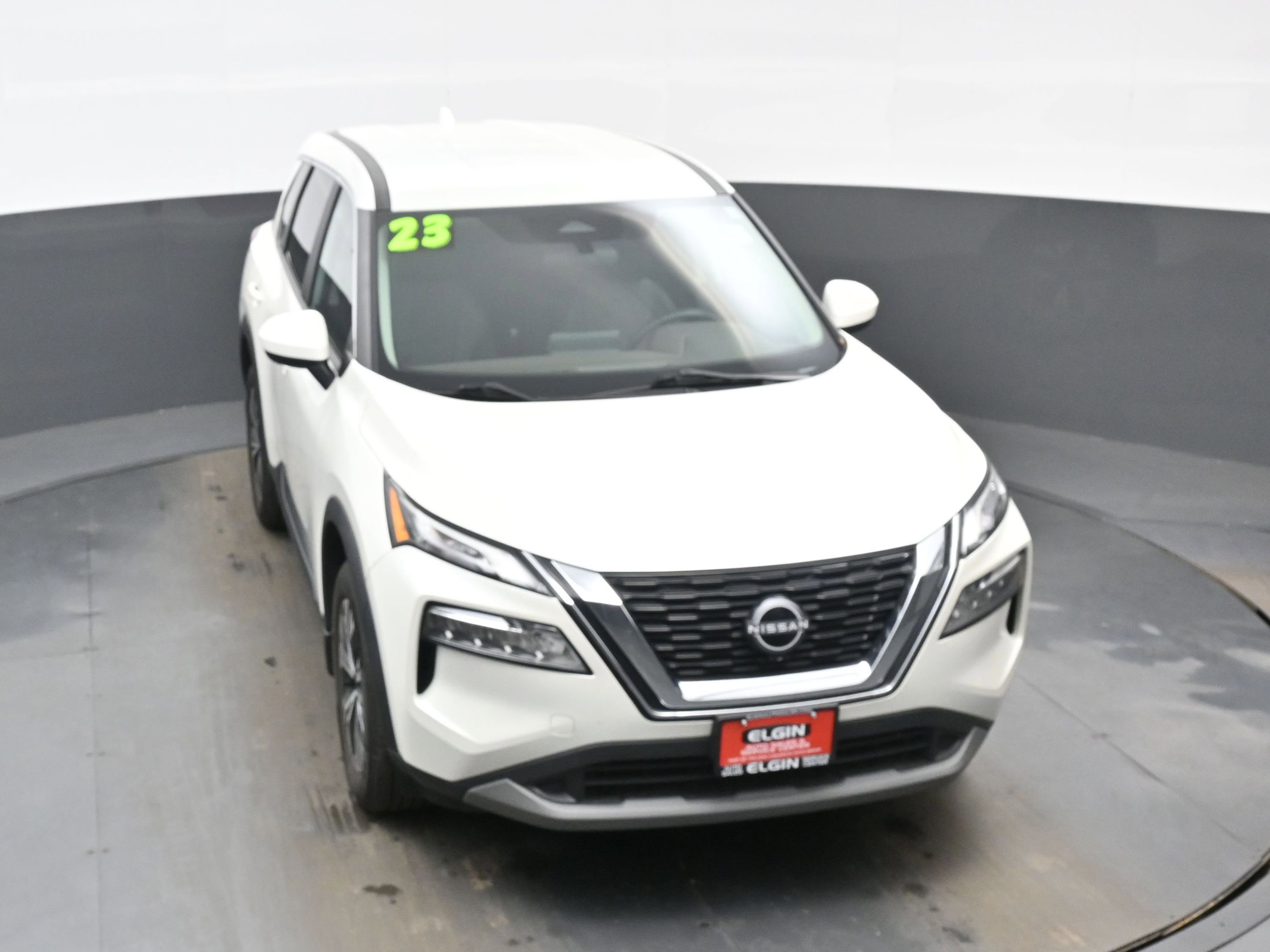 Used 2023 Nissan Rogue SV image 40