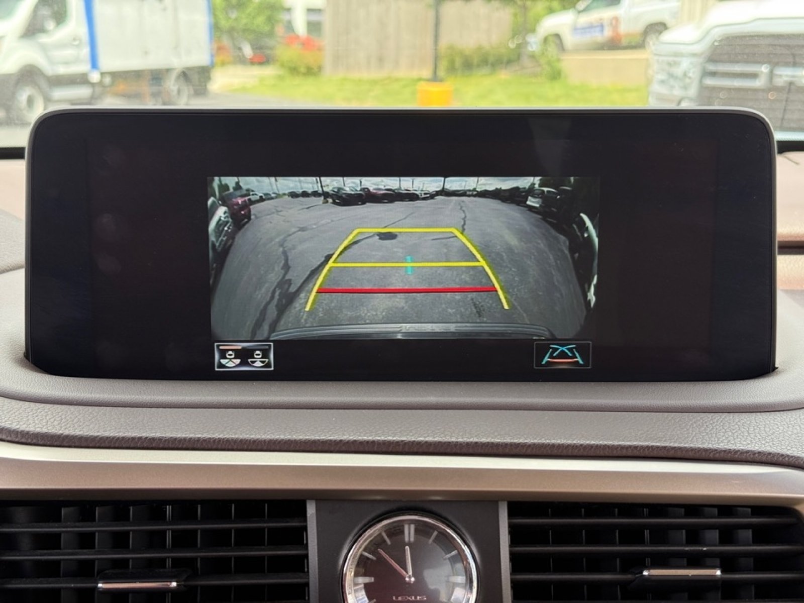 Used 2020 Lexus RX 450hL AWD w/ Premium Package image 14