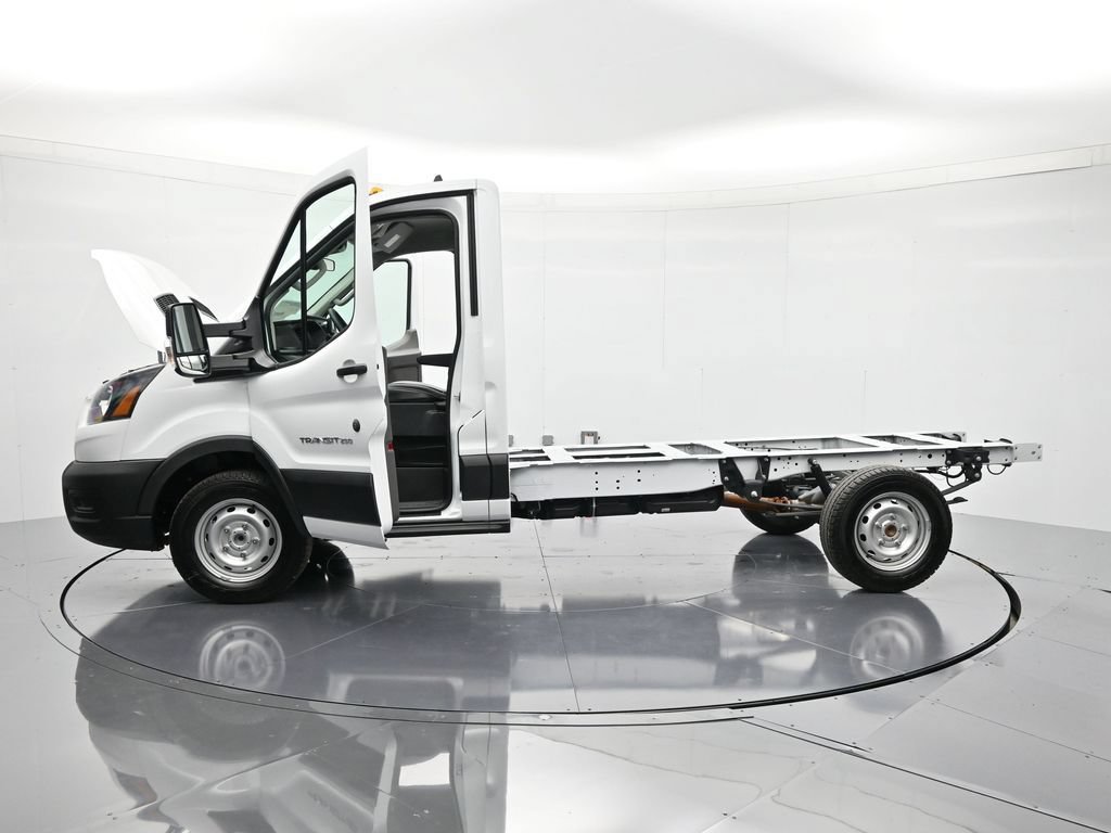 New 2025 Ford Transit 250 w/ Upfitter Package RWD image 41