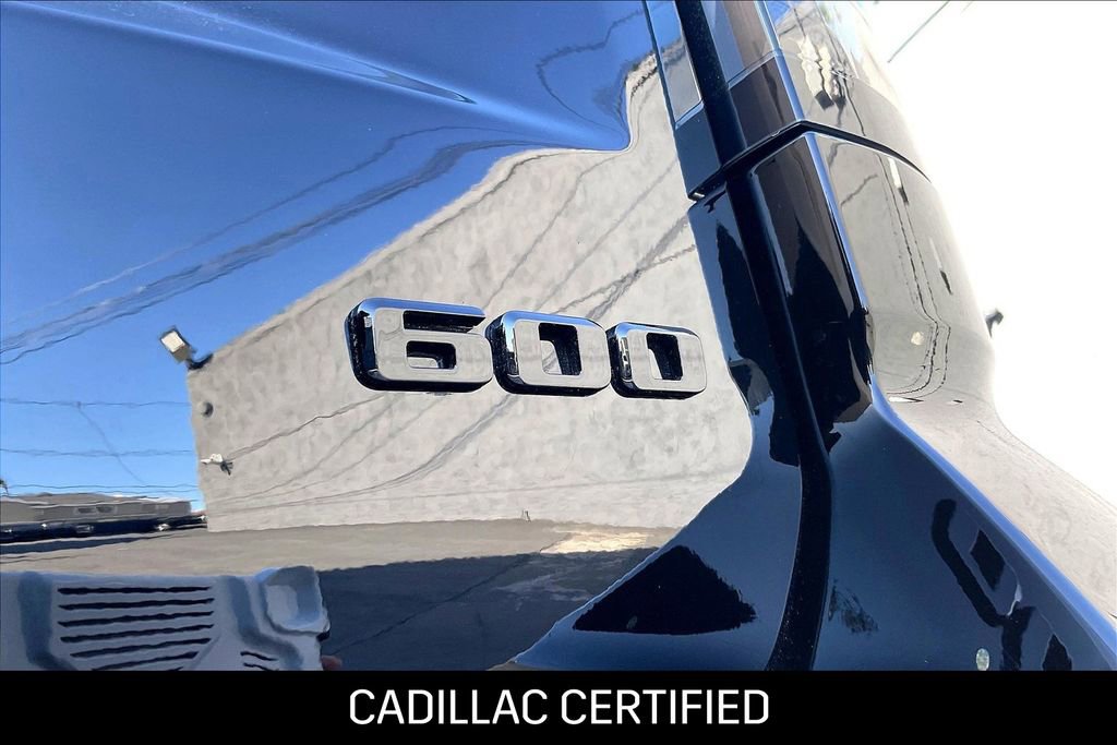 Used 2026 Cadillac Escalade ESV Sport w/ LPO, ONYX Package image 11