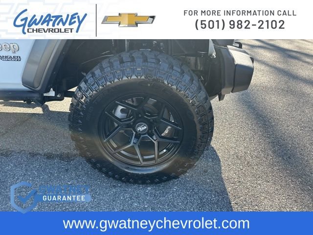 Used 2019 Jeep Wrangler Sport image 12
